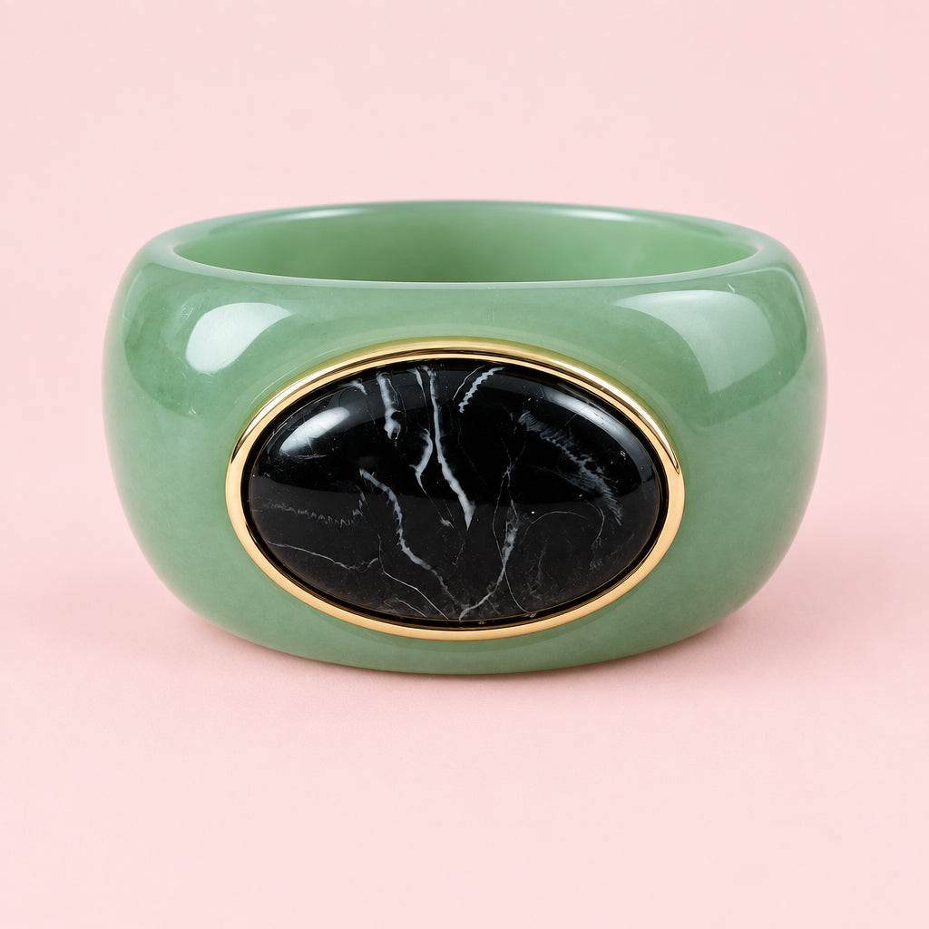 Bracciale rigido con pietra ovale