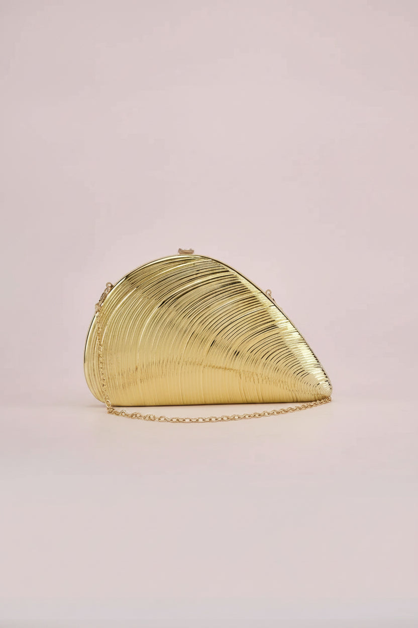 Shell Conch shape clutch