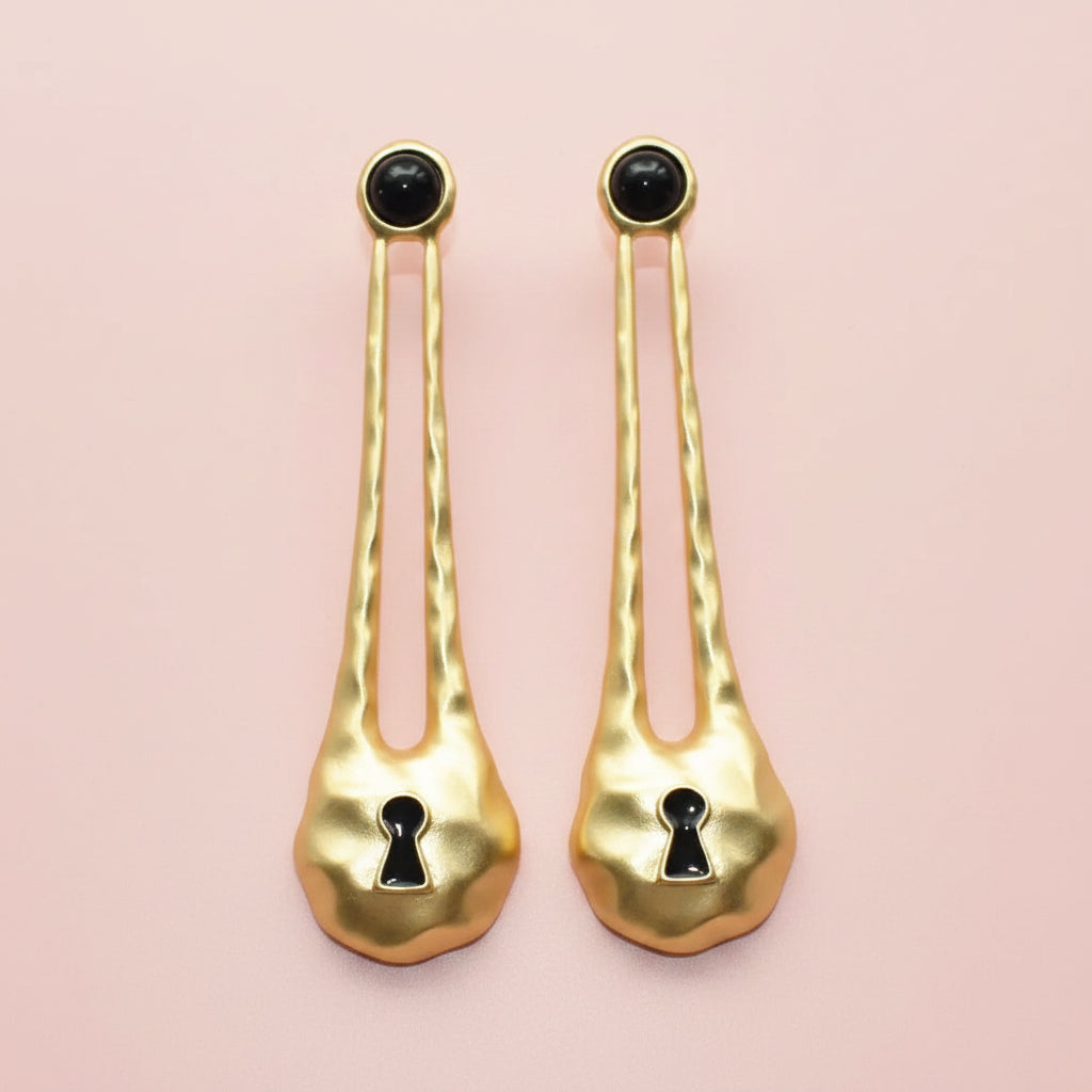 Keyhole Pendant Dangle Earrings