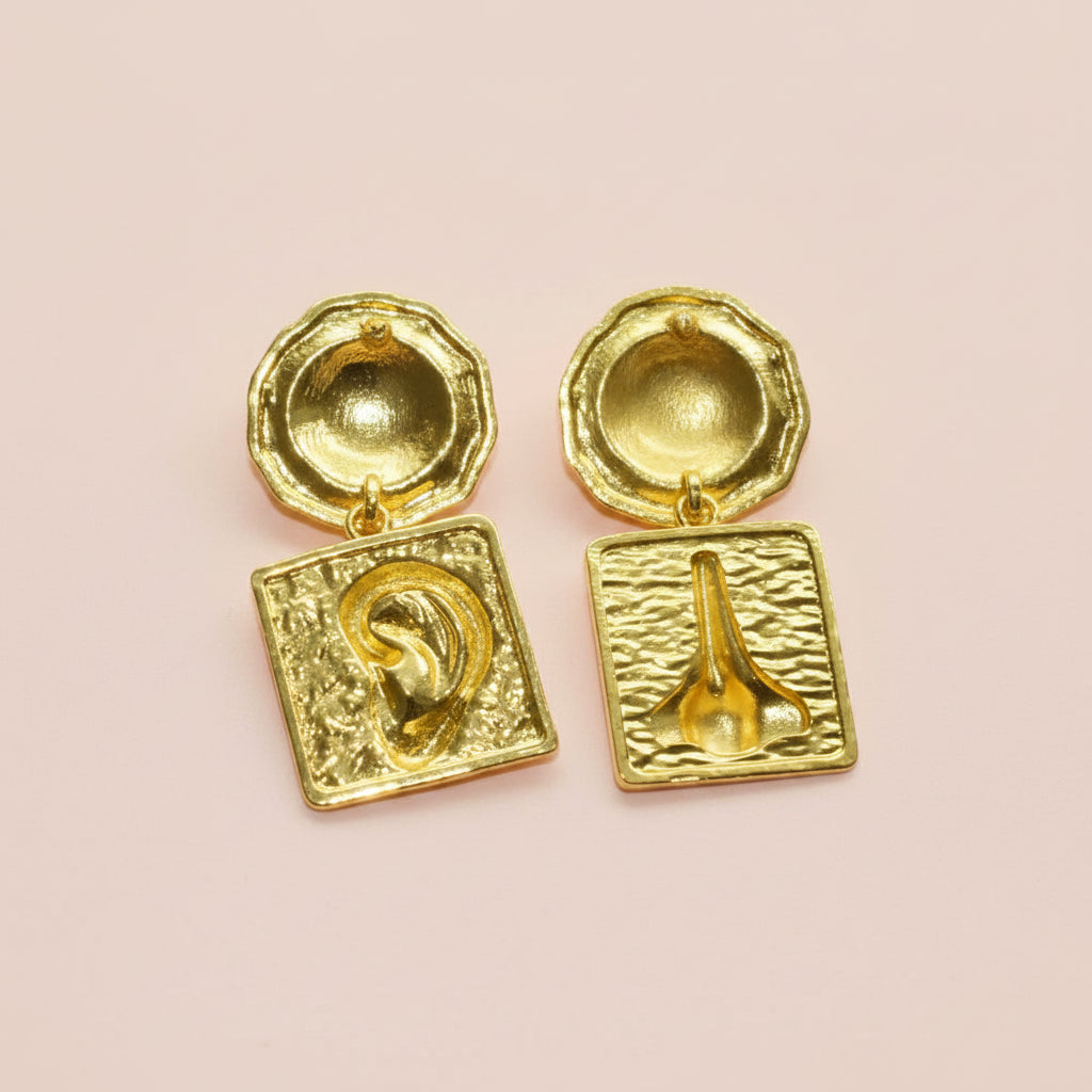 Surrealist Face Details Earrings