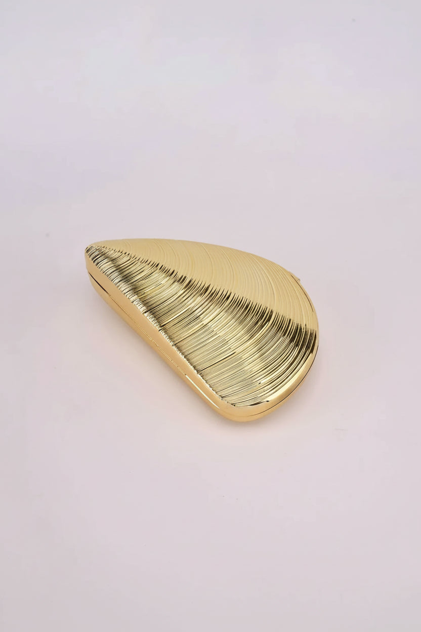 Shell Conch shape clutch
