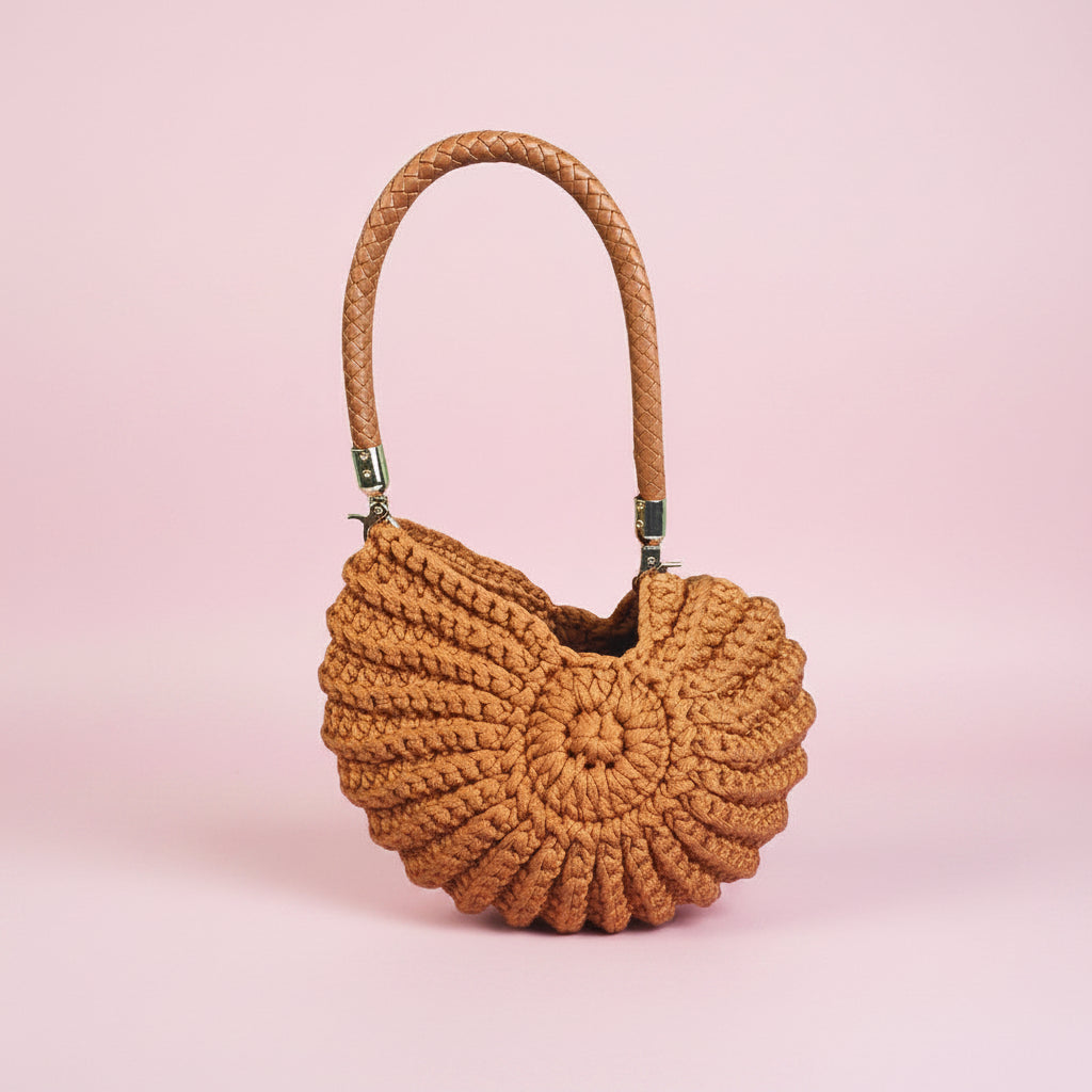 Woven Crochet Conch Shell Shape Bag