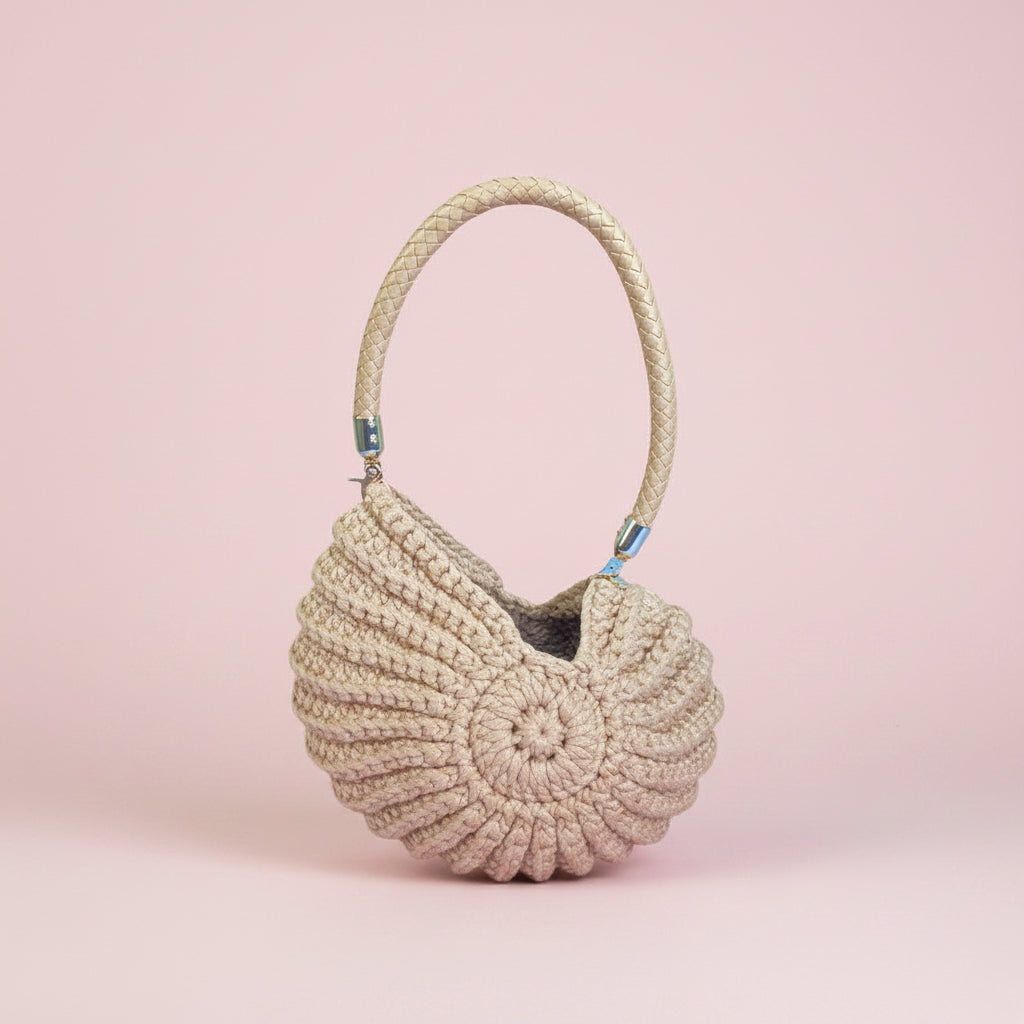 Woven Crochet Conch Shell Shape Bag