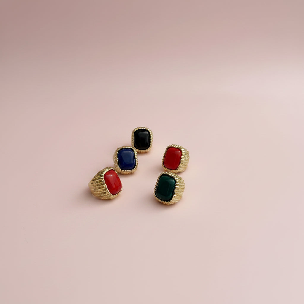 Statement striped texture stone ring