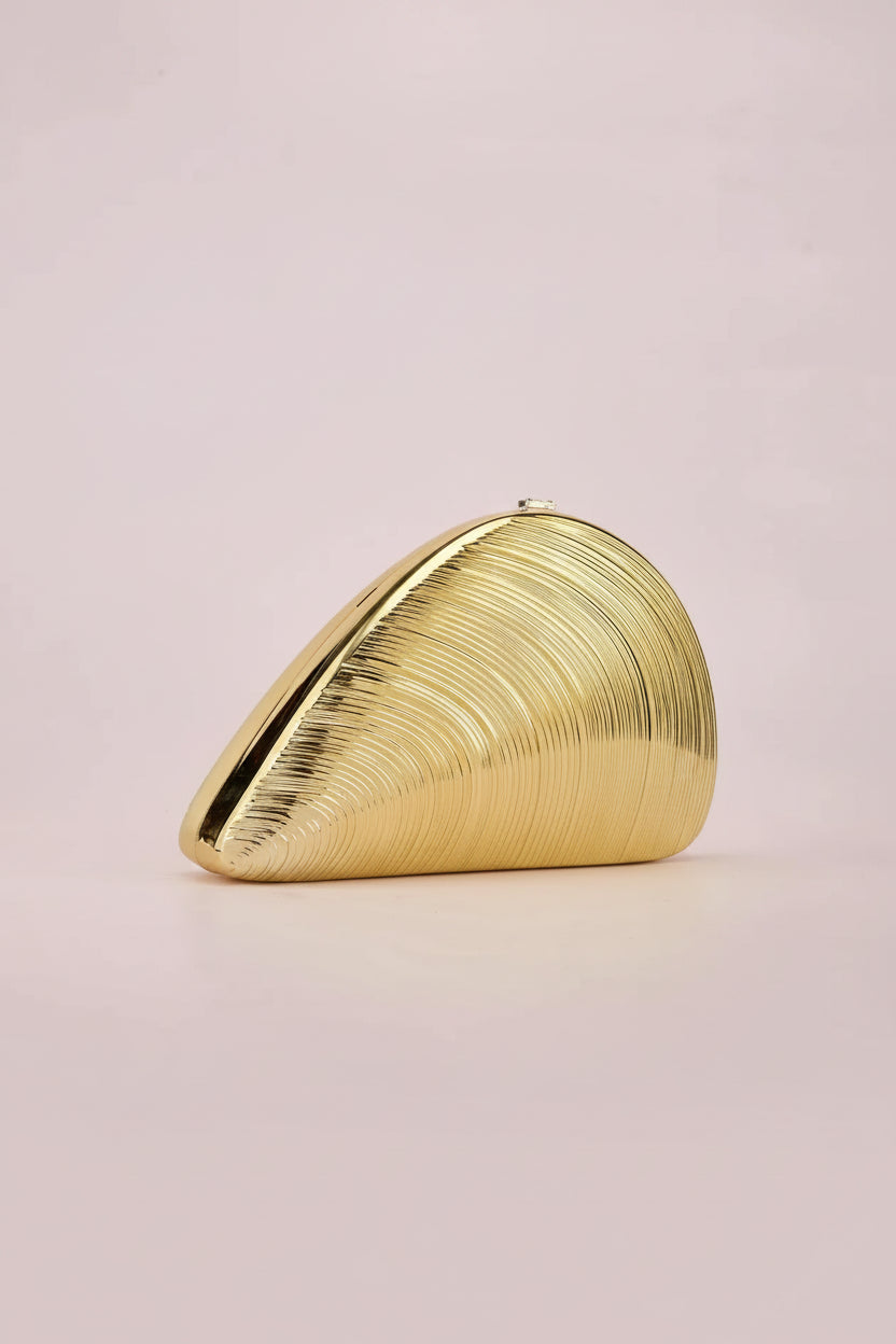 Shell Conch shape clutch