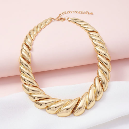 Chunky Twisted Chunky Choker Necklace