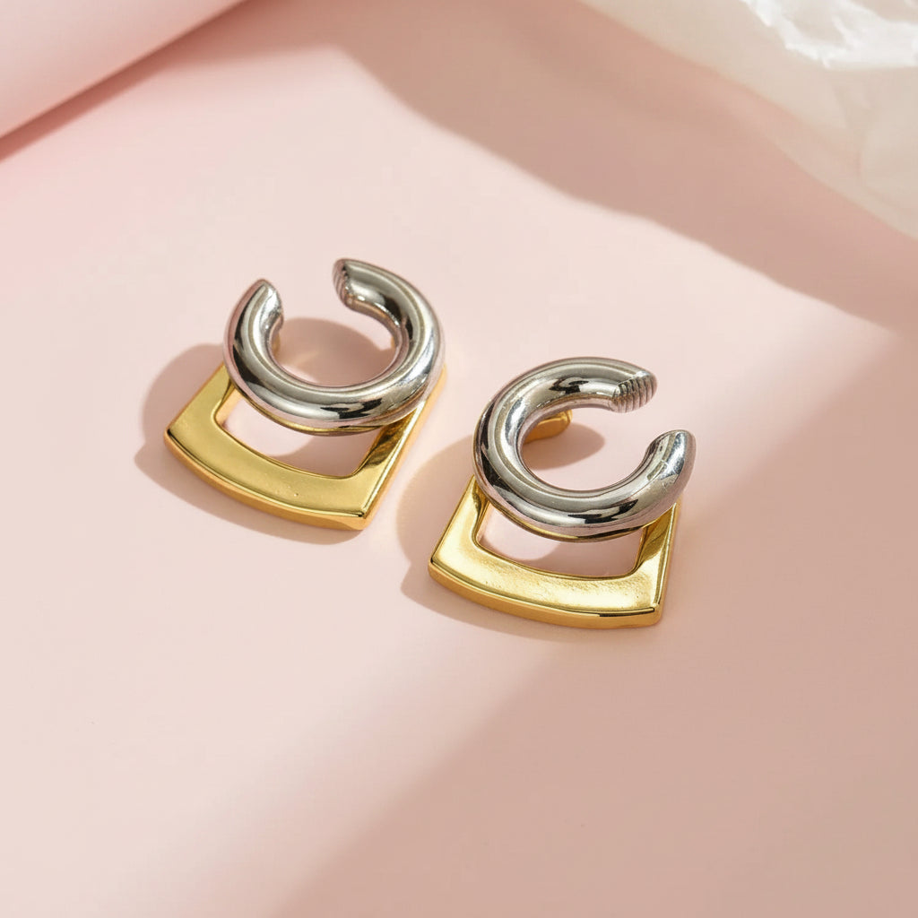 Contrast Geometric EarCuff