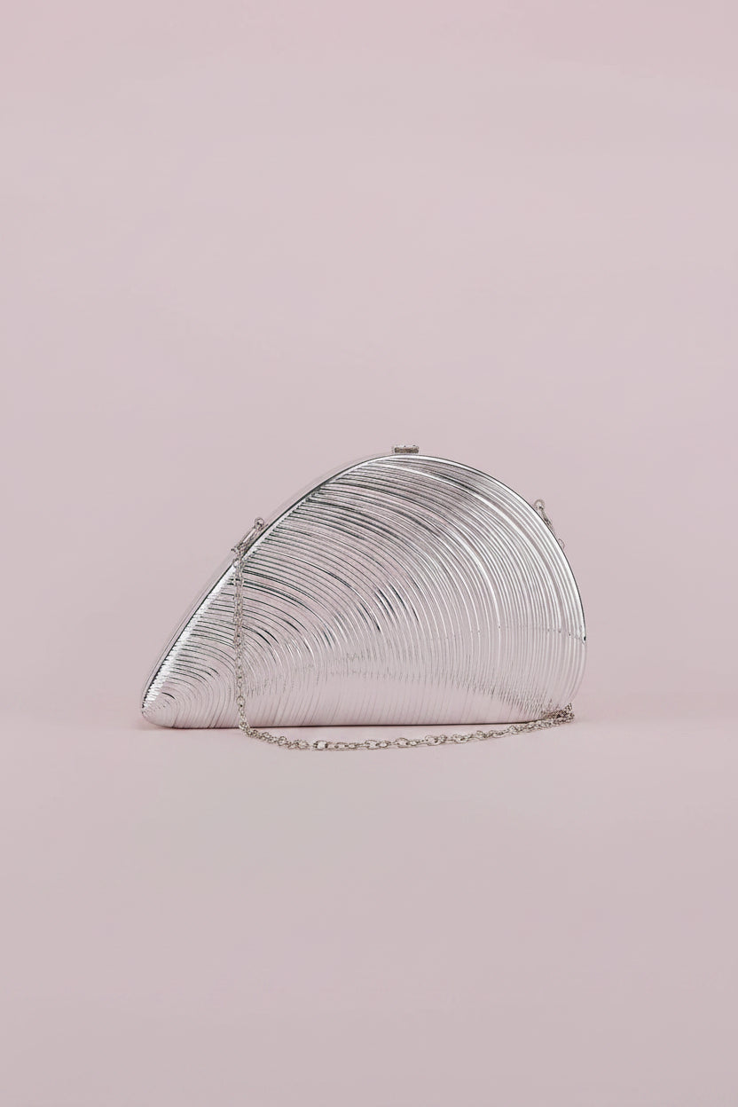 Shell Conch shape clutch