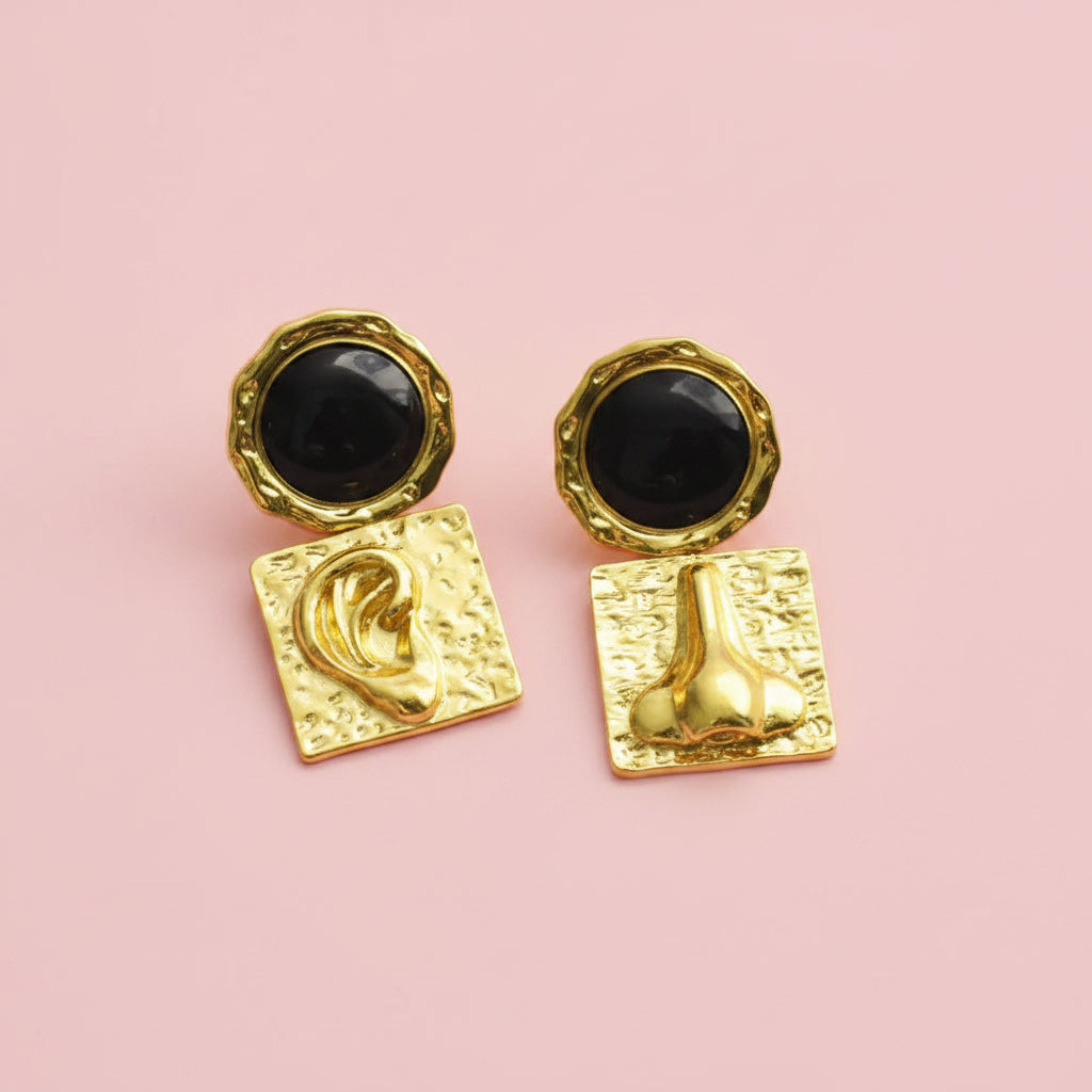 Surrealist Face Details Earrings