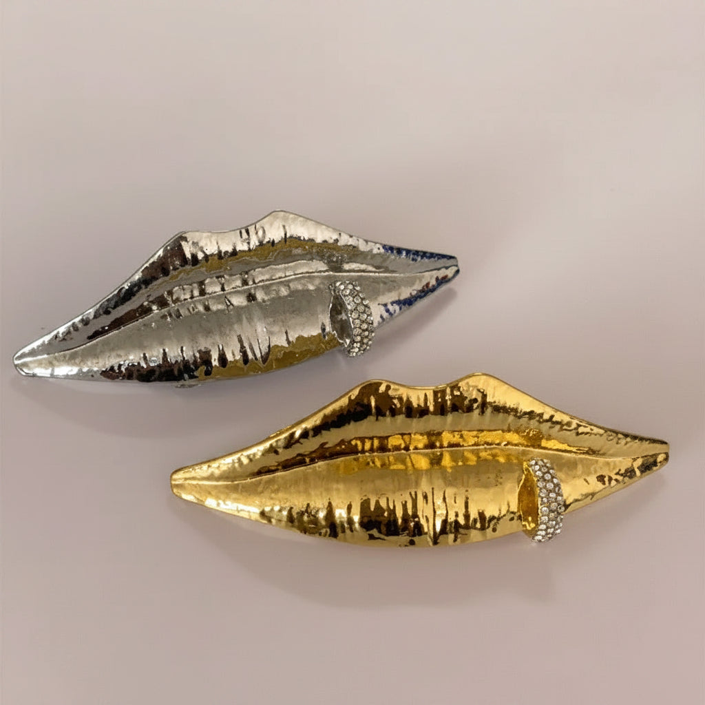 Lips Shaped Double Ring