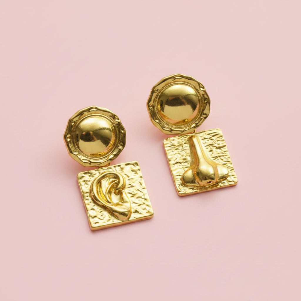 Surrealist Face Details Earrings