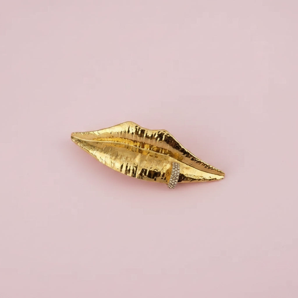 Lips Shaped Double Ring