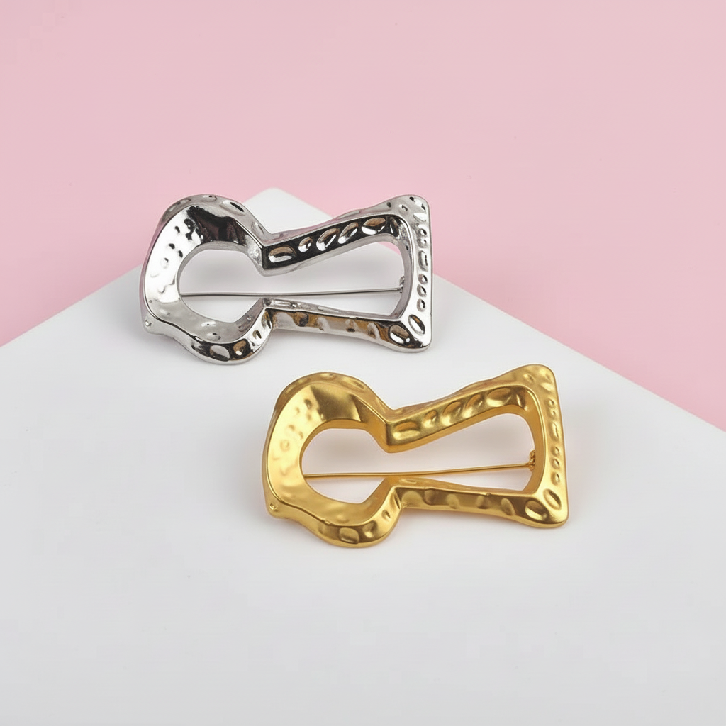Keyhole Pin Brooch